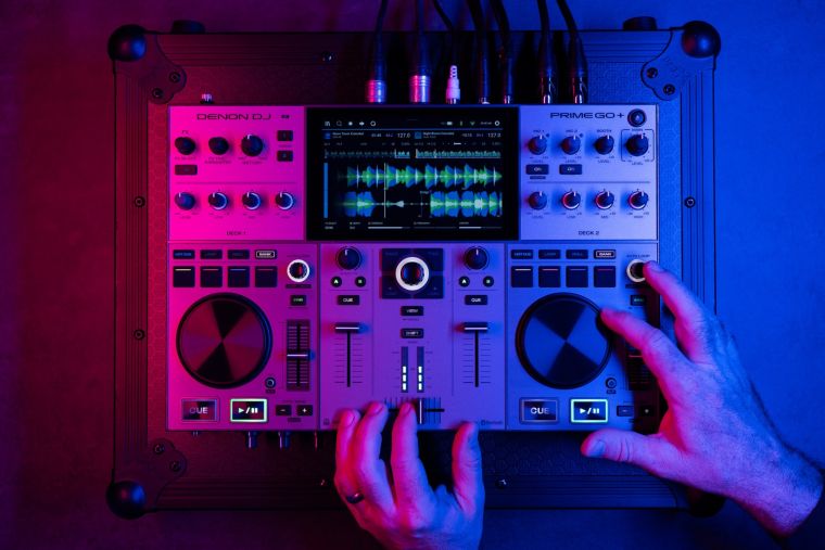 DJ機材 DENON DJ PRIME GO Denon DJ Prime GO | €889,00 EUR