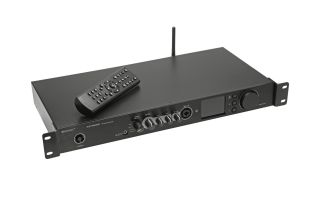 Omnitronic DJP-900NET Bluetooth klasse D versterker met internetradio