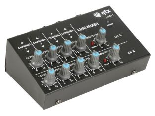 Qtx MM81 8 kanaals mini microfoon mixer 